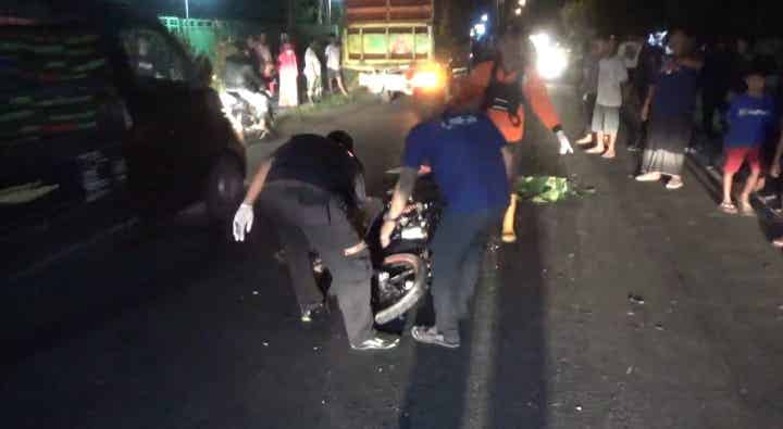 Tiara Tewas Bersimbah Darah Ditabrak Mobil Boks di Jombang, Begini Kejadiannya