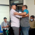 Saling Berpelukan, Kasus Penjual Tahu Tek Aniaya Tukang Bubur di Jombang Damai