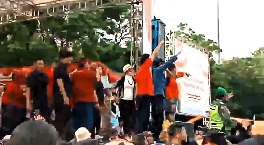 Kronologi Konser Farel Prayoga di Nganjuk Berakhir Ricuh dan Dibubarkan Polisi