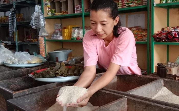 Stok Ada, Harga Beras di Jombang Terus Naik Tembus Rp12.500 Perkilogram