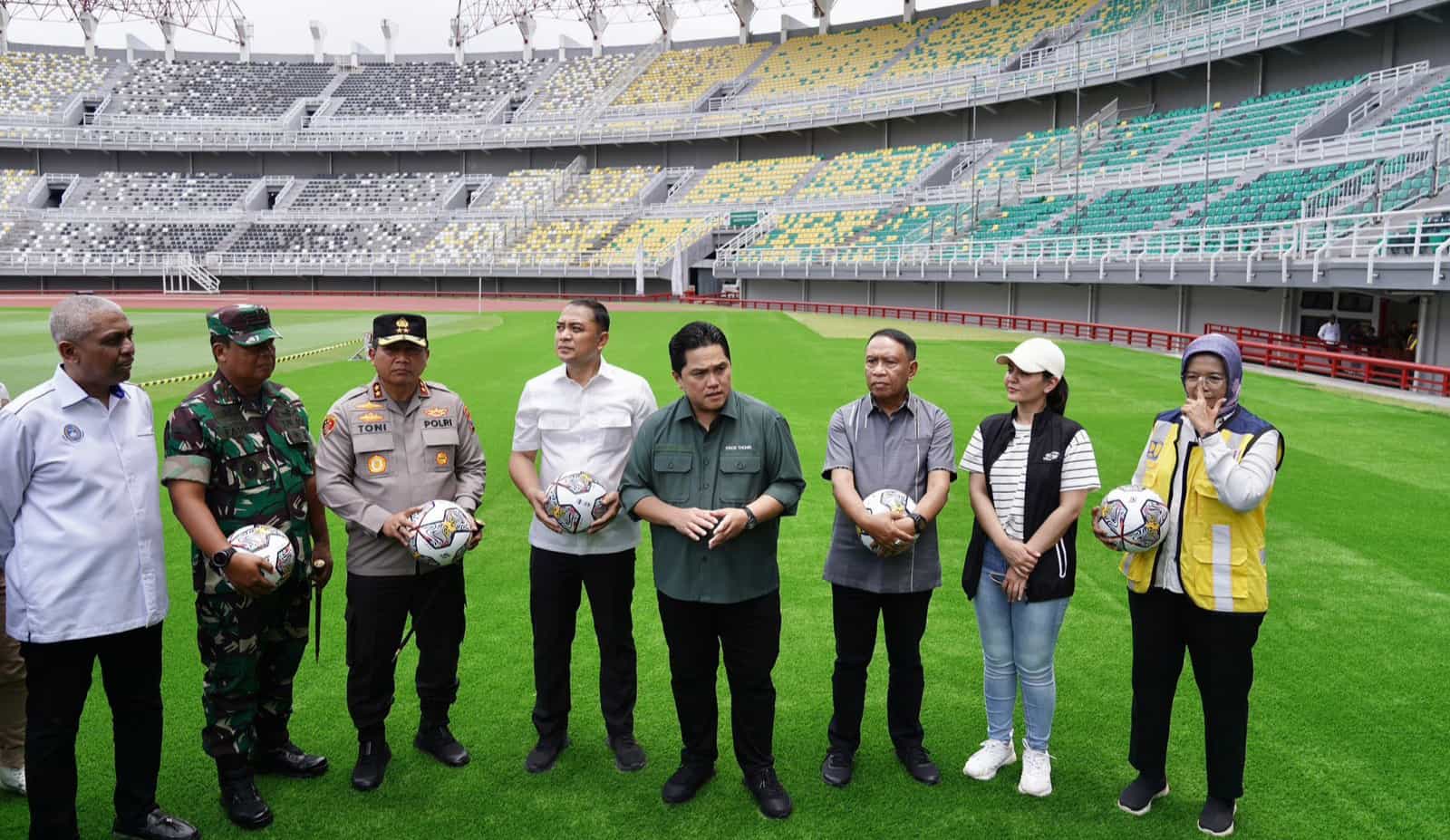Tinjau Gelora Bung Tomo Surabaya, Erick Thohir Sebut Salah Satu Stadion Terbaik di Indonesia
