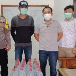 Bulan Ramadan Warkop di Jombang Nekat Jual Miras Arak, Puluhan Botol Disita Polisi