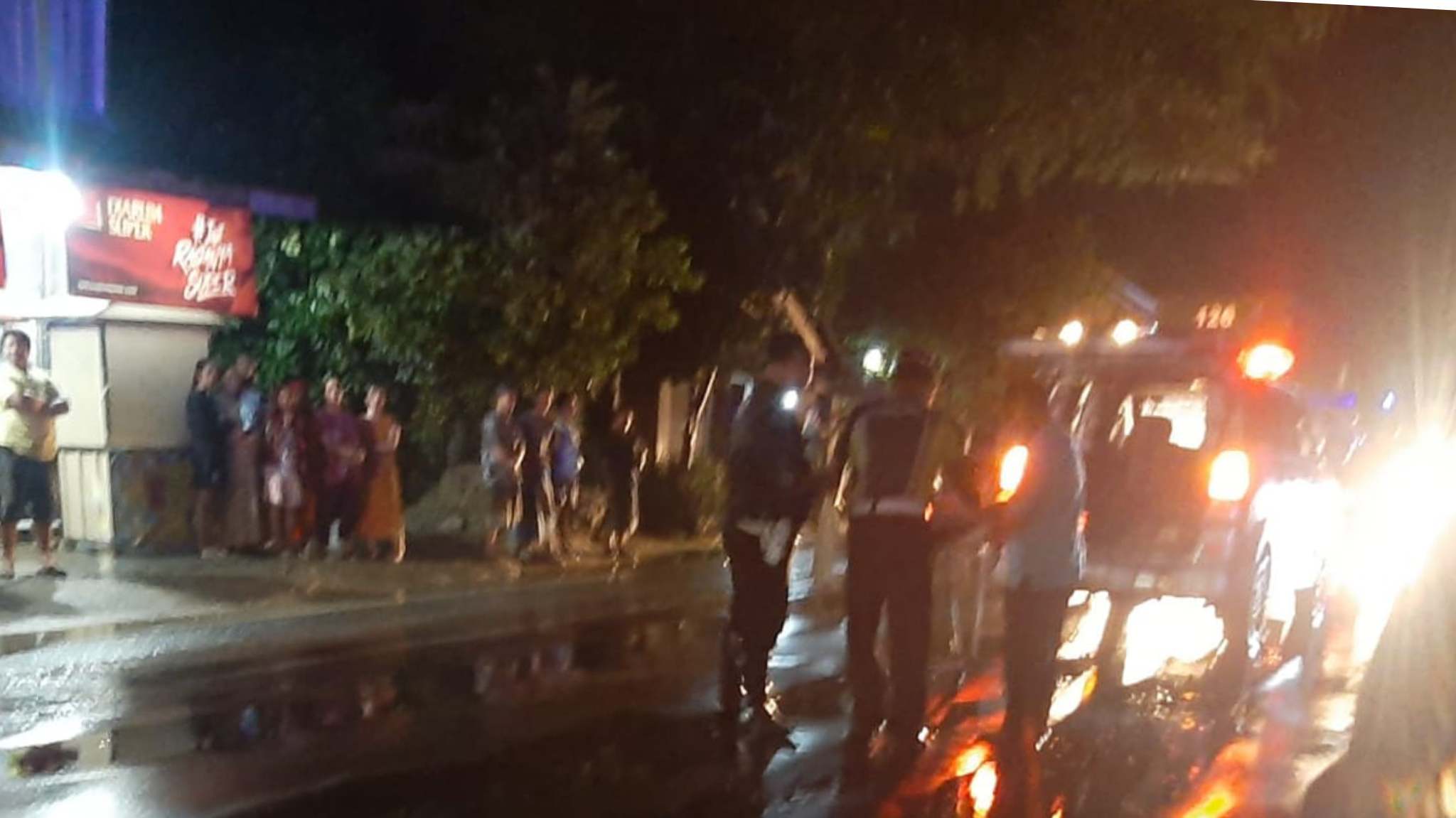 Terjadi Lagi Pengendara motor Tabrak Truk Parkir di Tuban, 2 Orang Meninggal