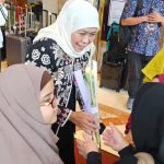 Khofifah Tawarkan Pelatihan Ekonomi Digital pada PMI Asal Jawa Timur di Hong Kong