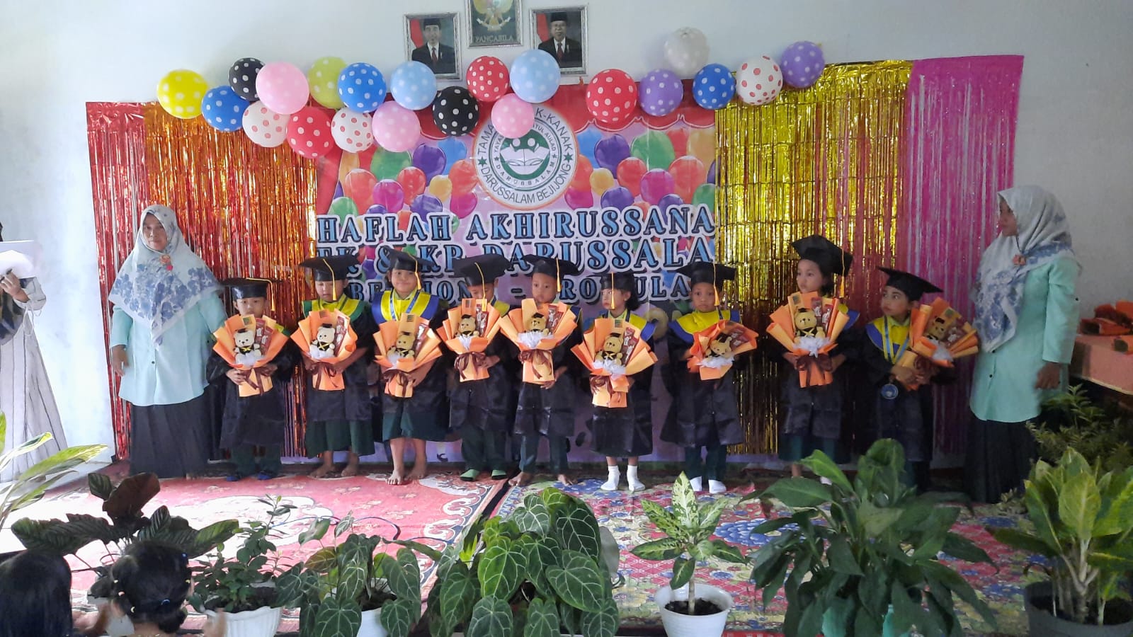 TK & KB Darussalam di Desa Bejijong Mojokerto Wisuda Murid, Yuk Lihat Foto Anak-anak Ini