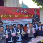 Polrestabes Surabaya Bekuk 2 Sindikat Narkoba Sumatera-Jawa dengan Barang Bukti 33,928 Kg