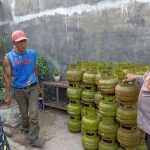 Langka, Pembeli Agen Gas Elpiji Melon di Kota Kediri Diharuskan Gunakan KTP