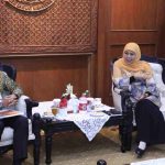 Khofifah Optimis FeSyar Regional Jawa 2023 Semakin Kuatkan Ekosistem Halal di Jatim