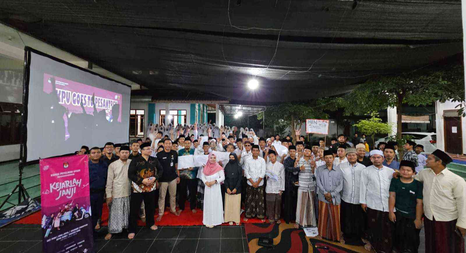 Momentum Hari Santri 2023, KPU Kabupaten Kediri Gelar Nobar Film 'Kejarlah Janji'