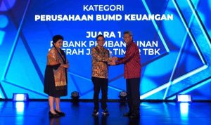 Bank Jatim Raih Juara Satu ARA 2022 Kategori BUMD Keuangan