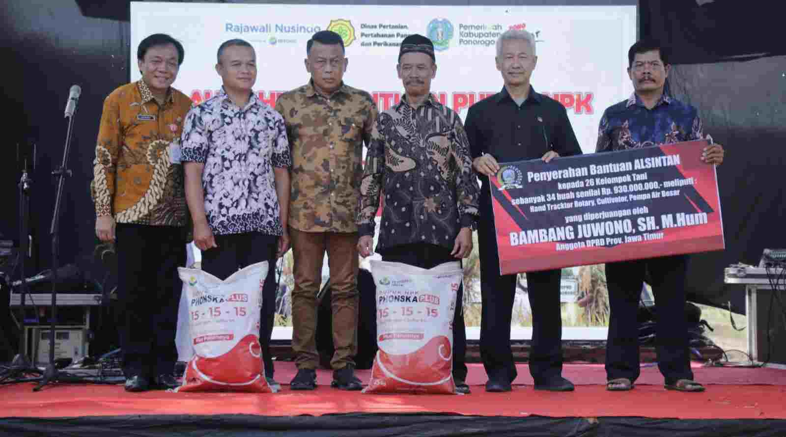 Pemkab Ponorogo Realisasikan 54,25 Ton Pupuk NPK untuk Petani Lahan Sempit