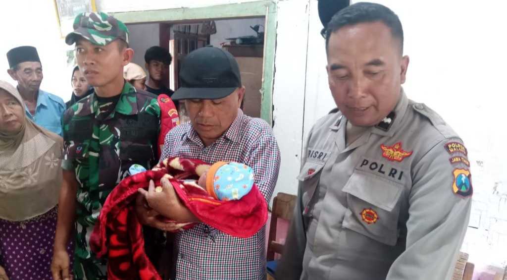 Polisi Bergerak Usut Bayi Laki-laki yang Dibuang Mobil Avanza di Malang