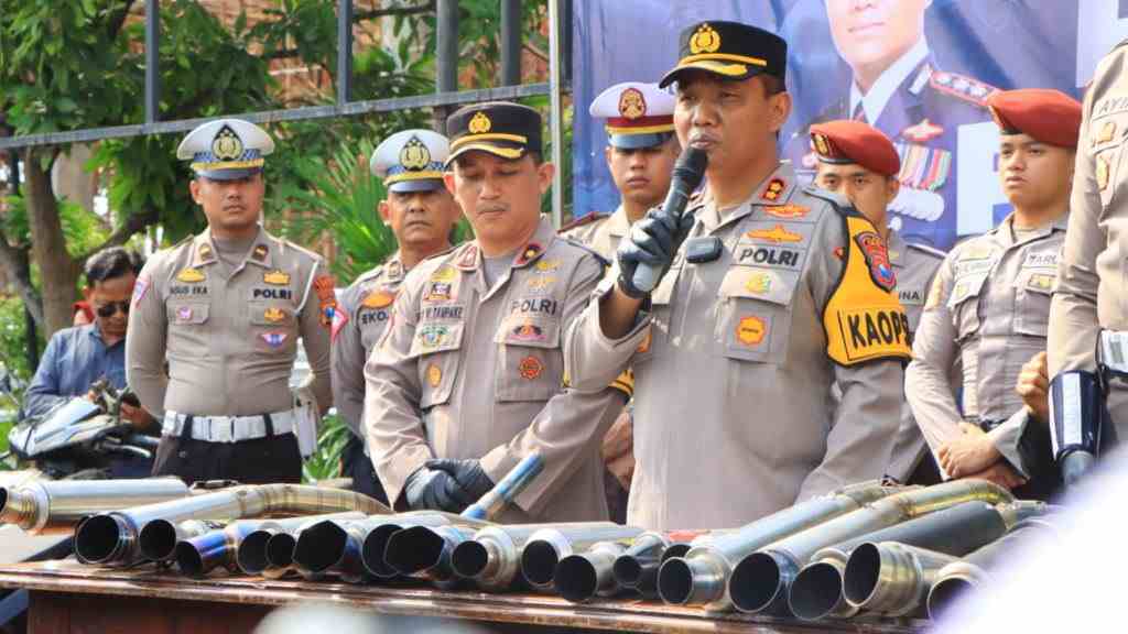 Polres Tuban Satu Bulan Menindak 165 Motor Knalpot Brong