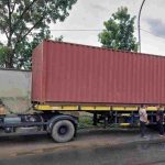 Mahasiswi Terpeleset Genangan Air Lalu Tewas Terlindas Truk di Jombang