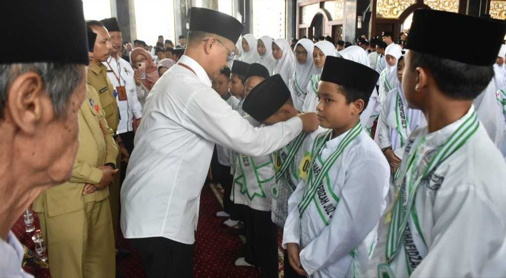 2.398 Murid Madrasah Ibtidaiyah se Jombang Diwisuda Menjadi Tahfiz