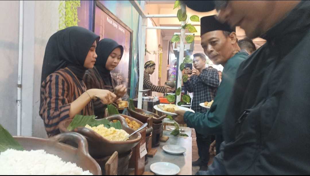 Hotel di Jombang Siap Sambut Ramadan 2024, Sajikan Paket Bukber Hemat Nuansa Kampung
