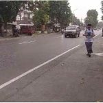 Caleg Ini Jalan Kaki ke Graha Gus Dur PKB Jombang Sejauh 7 Kilometer, Begini Tujuannya