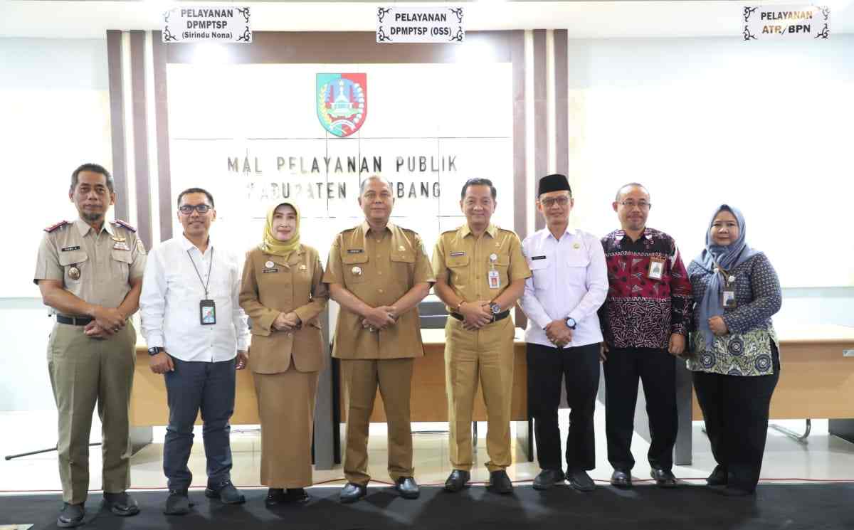 Pemkab Jombang Teken MoU Bersama 4 Instansi Sukseskan Mal Pelayanan Publik