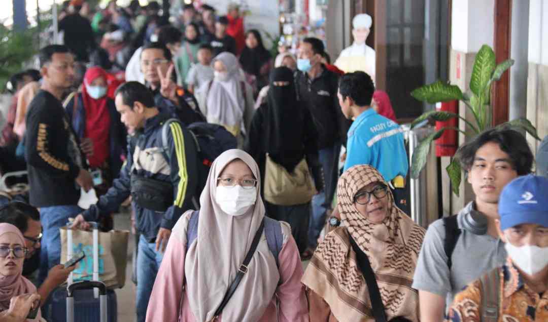 Arus Balik H+2 Lebaran, KAI Daop 7 Madiun Angkut 20.500 Penumpang Naik dan Turun