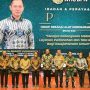 AHY Bagikan 16 Sertifikat Hak Milik Rumah Peribadatan Surabaya, Ngawi dan Kota Madiun