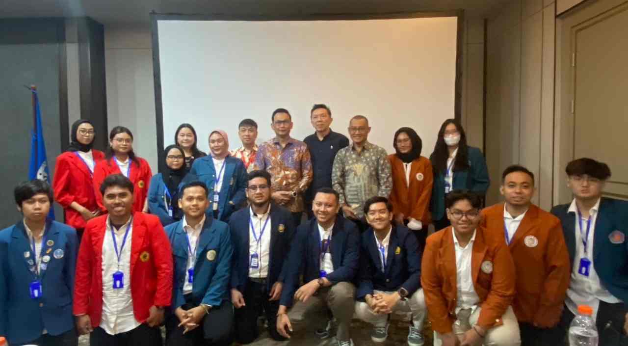 Petra dan KAD Gelar Diskusi Anti Korupsi Bersama Mahasiswa di Surabaya