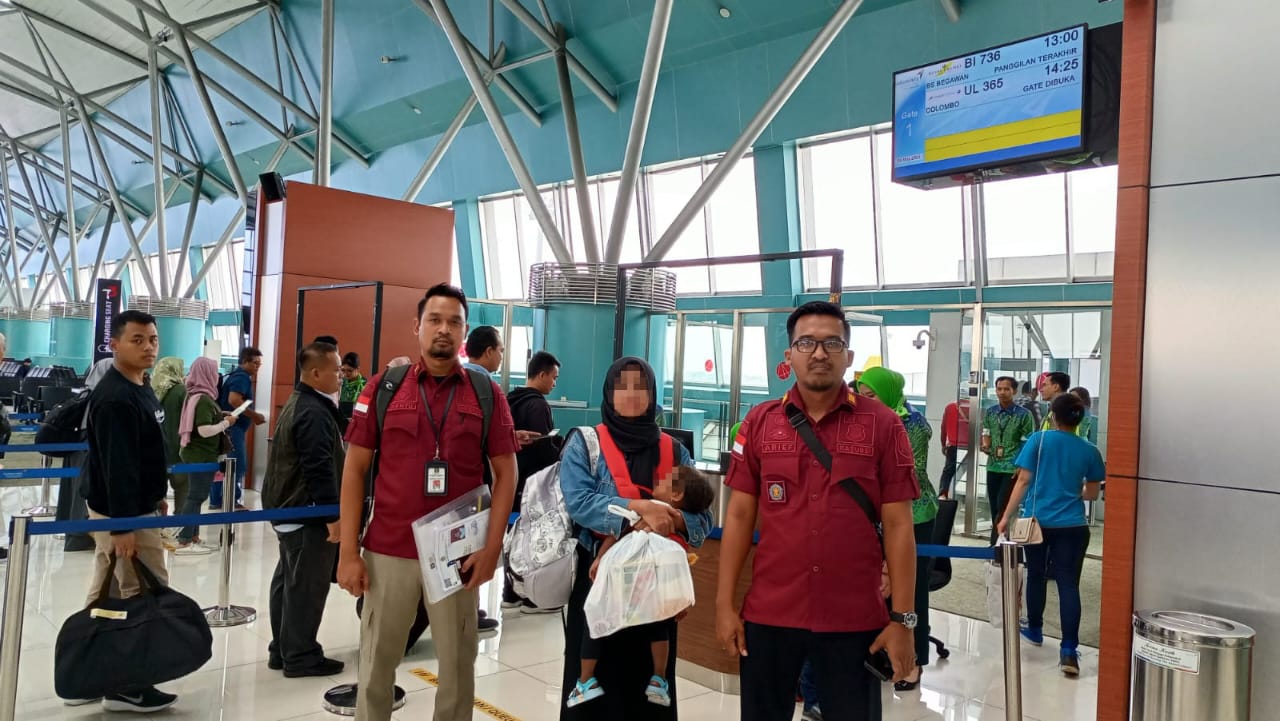 Imigrasi Kediri Deportasi Ibu dan Anak WNA Sri Lanka, Ini Kasusnya