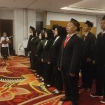 KPU Melantik 15 PPK Bertugas di Pilgub Jatim dan Pilwali Kediri, Segini Honornya