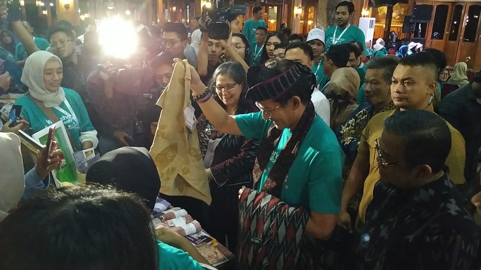 Sandiaga Uno Berikan Kiat Sukses Kembangkan Usaha Pelaku UMKM di Kediri