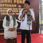 Pasangan Pertama Daftar ke KPU Jombang, Mundjidah-Sumrambah Optimistis Menang