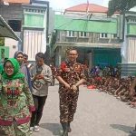 Hadiri Apel Hari Santri, Mundijdah Putri Inisiator Pendiri GP Ansor Semangati Banser Jombang