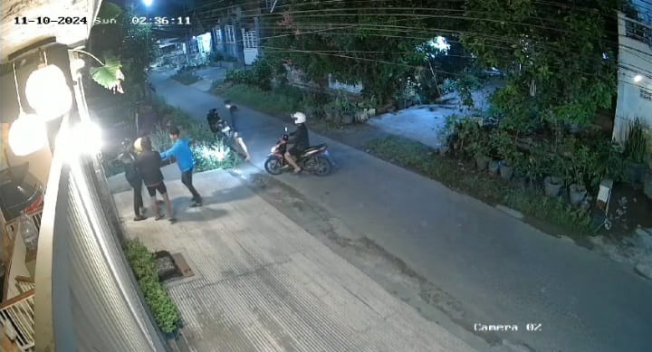 Aksi Pengeroyokan Gerombolan Bermotor di Jombang Terekam CCTV, Korban Babak Belur