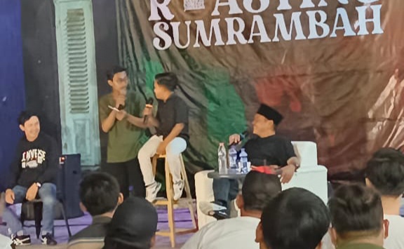 Respons Sumrambah Diroasting Habis-habisan Komika di Jombang, Auto Ngakak