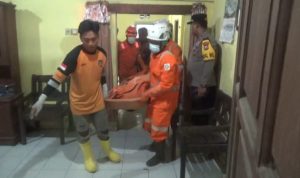 Pria di Jombang Ditemukan Tewas Bersimbah Darah di Dalam Rumah, Leher Terluka