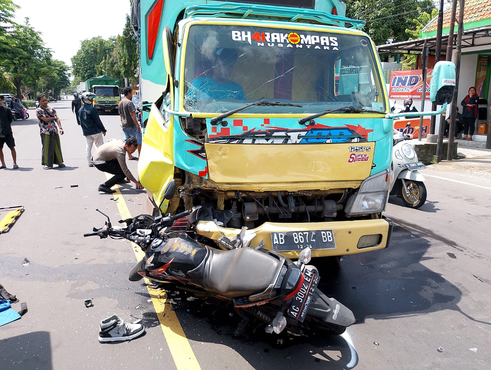 Kecelakaan Maut Motor vs Truk di Panglima Sudirman Jombang, Satu Orang Tewas