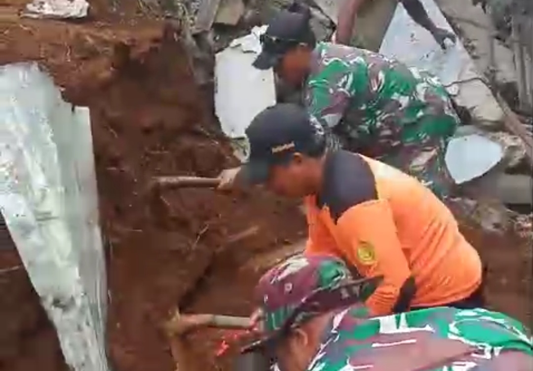 Longsor di Jombang, 4 Rumah Tertimbun, Dua Warga Hilang