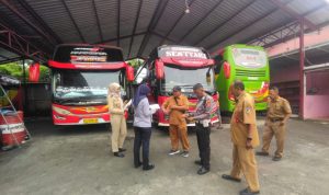 Polisi Periksa Kendaraan Bus di Garasi Kediri, Hasilnya Mengejutkan