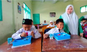 Makan Bergizi Gratis di Jombang, Fatayat NU Salurkan ke 1.500 Anak