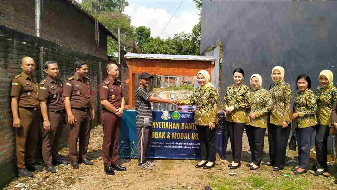 Keadilan Restoratif, Pencuri Cat Tembok di Kediri Dapat Gerobak dan Modal Usaha