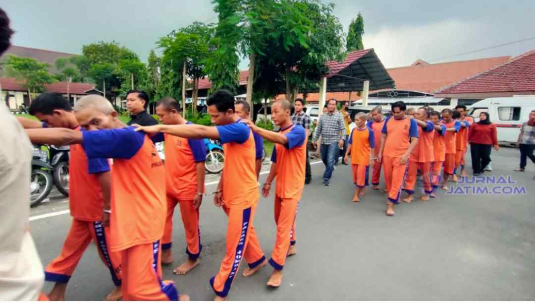 Astaga! 58 Pria dan Wanita Ditangkap Polisi Jombang di Bulan Ramadan
