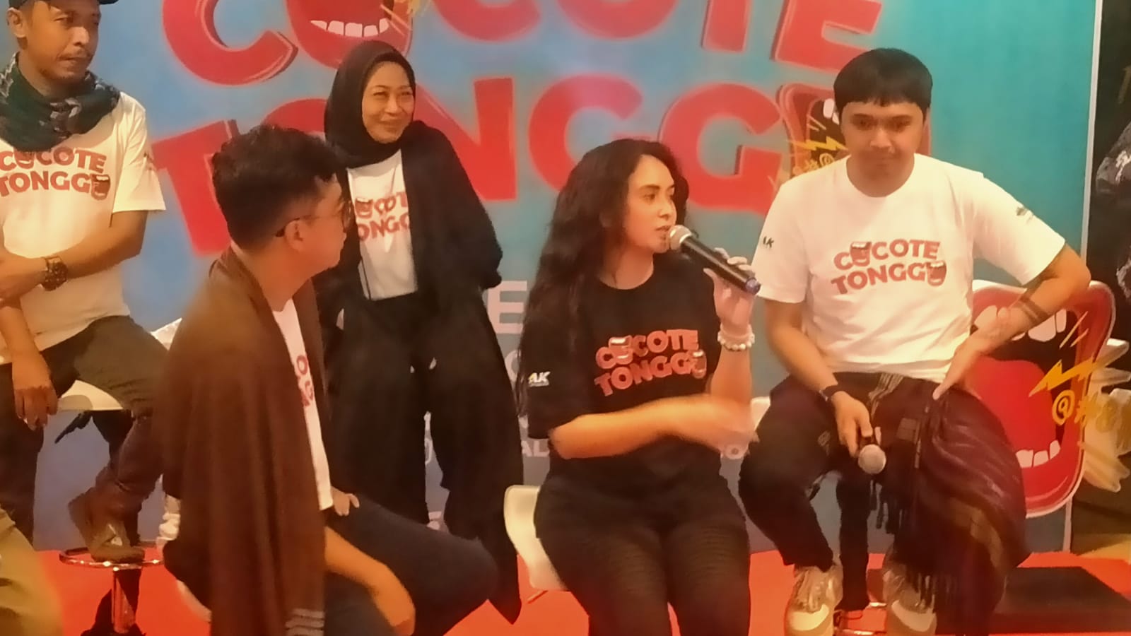 Sapa Penonton di Kediri, Bayu Skak Angkat Isu Sosial Bertetangga Lewat Film Cocote Tonggo
