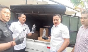 1300 Botol Miras Arak Bali Diangkut Pikap Gagal Beredar di Jombang