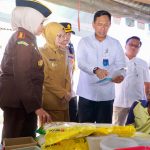 Pastikan Harga Pangan Stabil, Dirut BULOG Tinjau Penyaluran Beras SPHP di Kediri