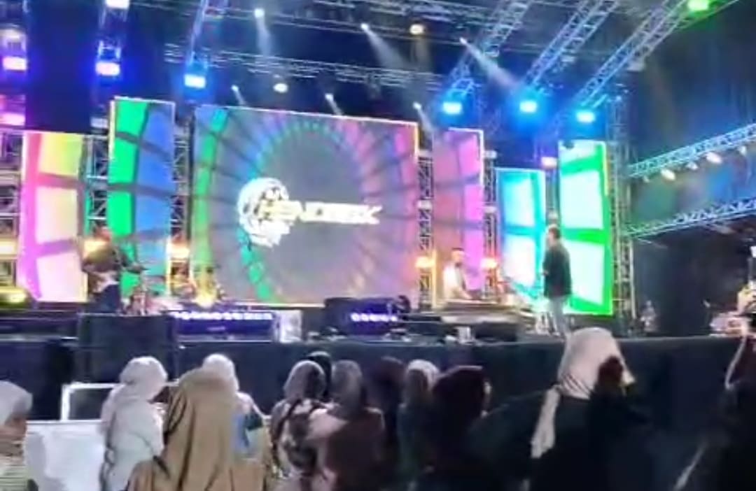 Konser Dewa 19 di Jombang Rugikan Pedagang Kaki Lima, Wakil Rakyat: Percuma Ada Konser!