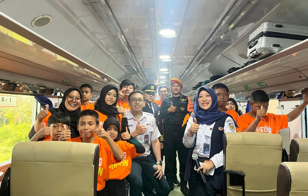 Hari Anak Nasional 2025, Anak-anak Disabilitas Naik Kereta Gratis Madiun-Kediri