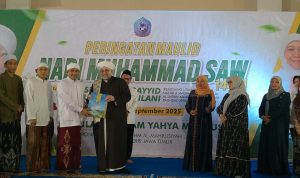 Cicit Syekh Abdul Qodir Al-Jaelani Hadir di Lirboyo Kediri, Begini Tausiyahnya