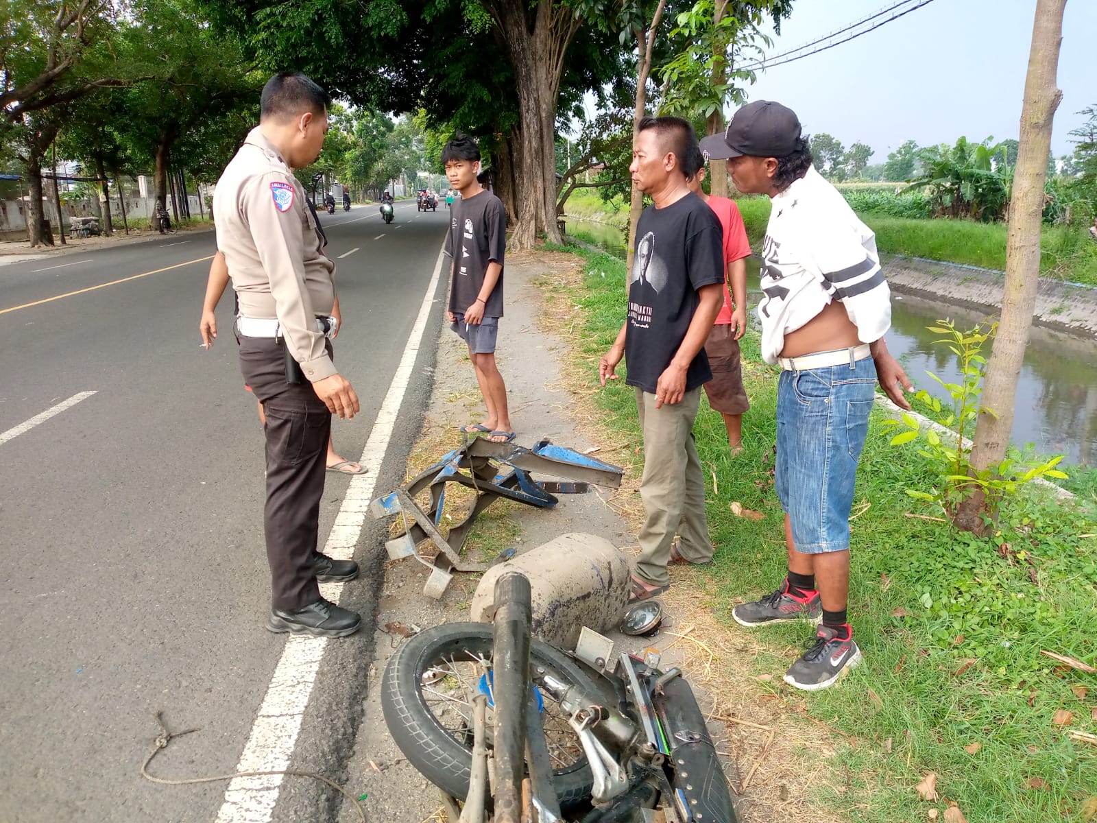 Pengendara Motor Tewas Jadi Korban Tabrak Lari Truk di Jombang