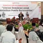 Bawaslu Kediri Gencarkan Literasi Demokrasi: Tegaskan Bukan Sekedar Pengadil