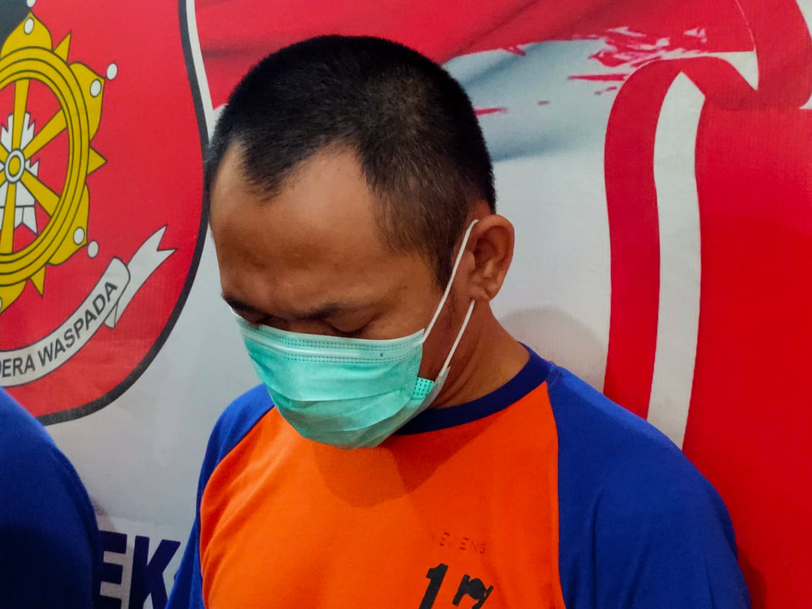 Emosi, Pria di Jombang Hajar Teman di Warung Angkringan