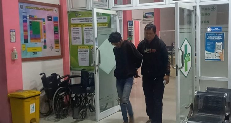 IMG-20251025-WA0012 Maling Burung Kicau di Jombang Tepergok Pemilik, Babak Belur Dihajar Warga