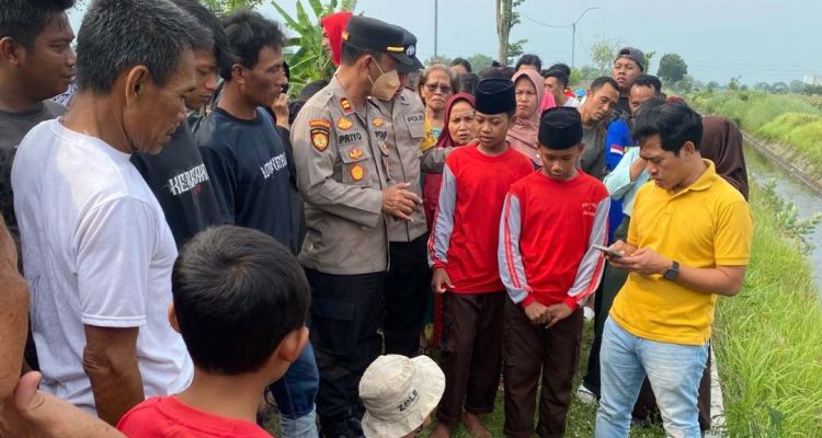 anak tenggelam Mandi di Sungai Sekunder Pilang, Siswa MTs di Jombang Ditemukan Tewas